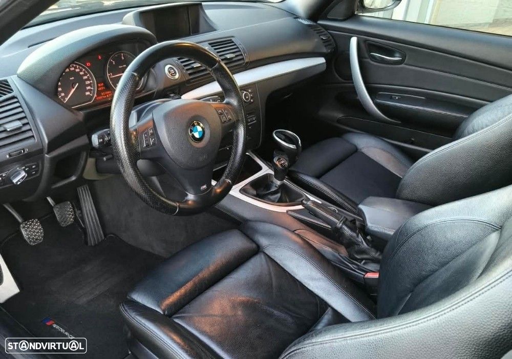 BMW 123 d Cabrio - 12