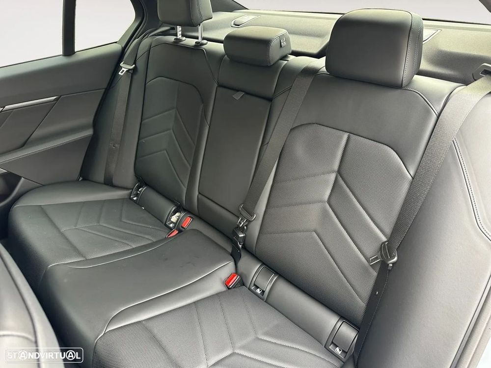 BMW i5 eDrive40 Pack Desportivo M - 15