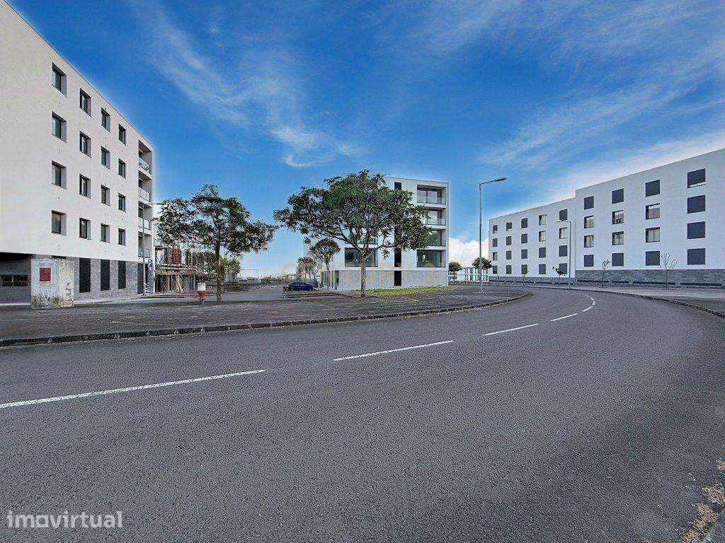 T2 novo no último piso, com vista mar, varanda e estacionamento em cav - Grande imagem: 3/30