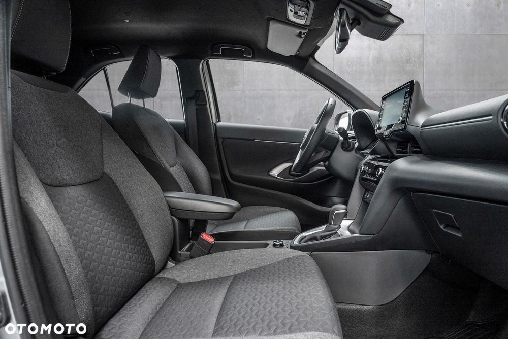 Toyota Yaris Hybrid 1.5 Active - 17