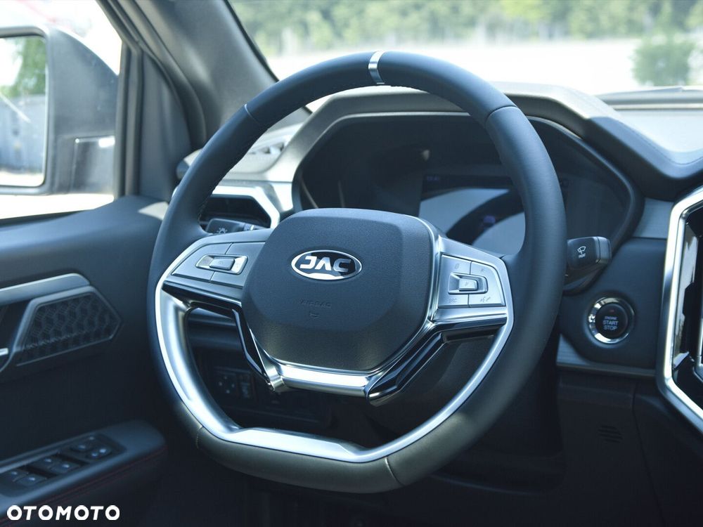 JAC T9 - 9