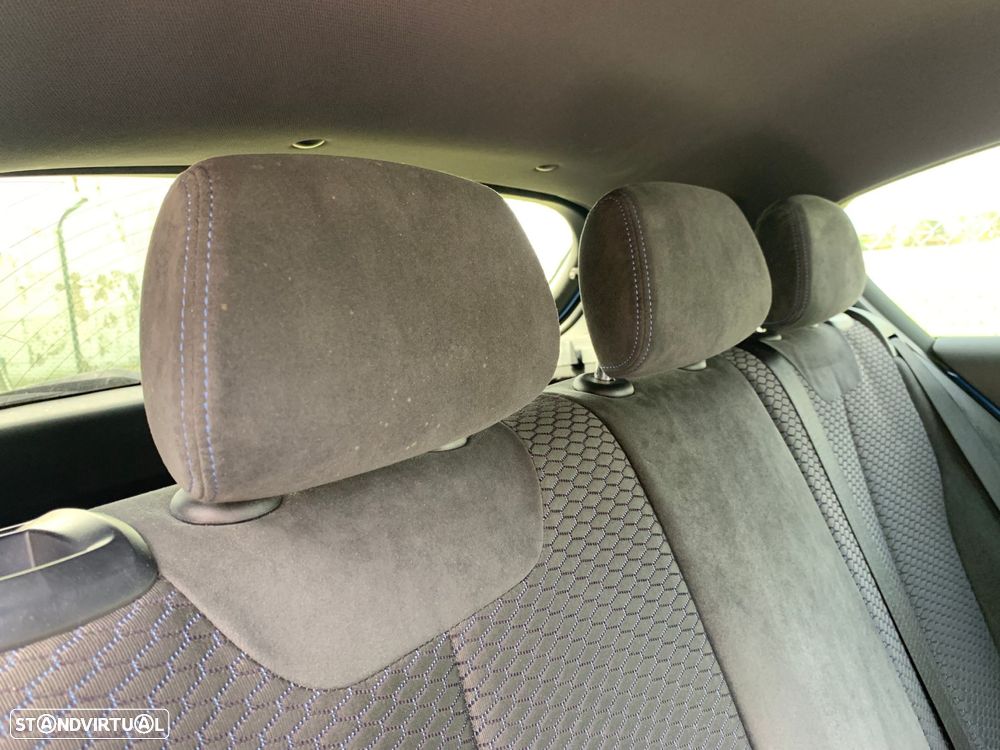 BMW 118 dA Pack M - 14