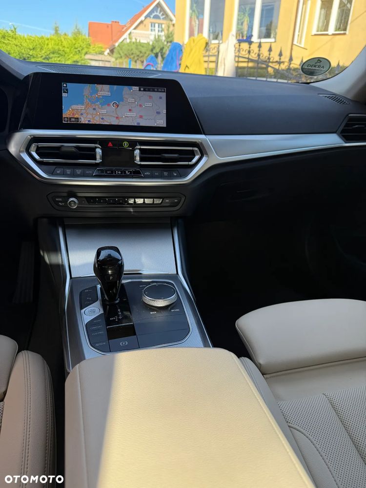BMW Seria 2 230i - 23