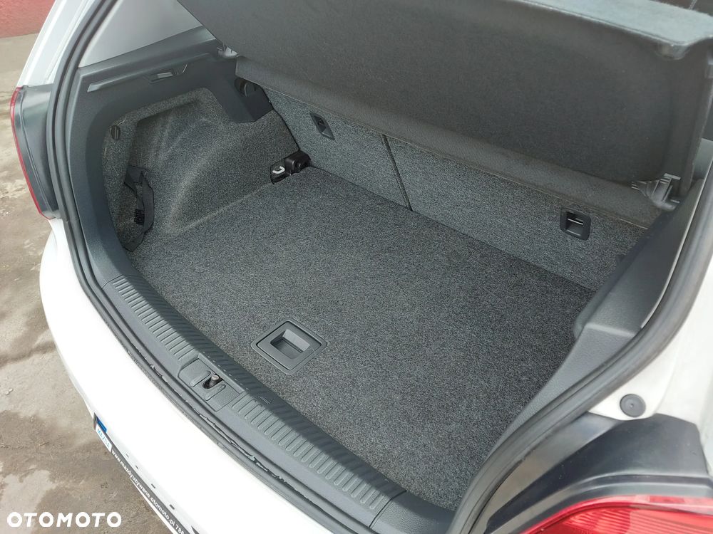 Volkswagen Polo 1.2 Style - 26