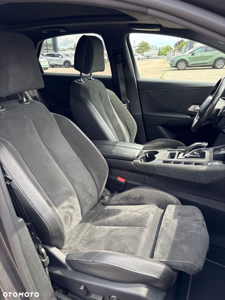 DS Automobiles DS 7 Crossback - 36