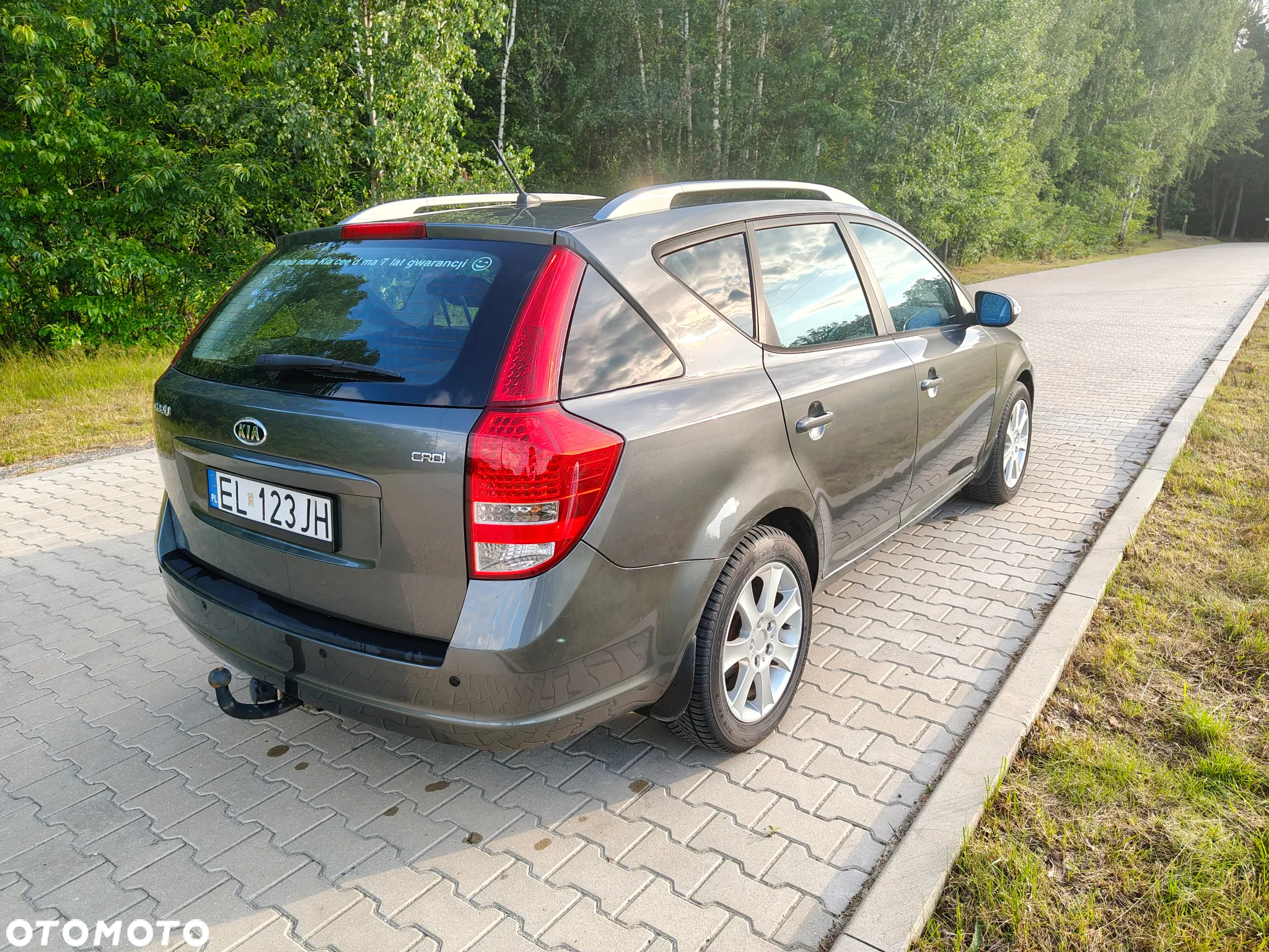 Kia Ceed - 4
