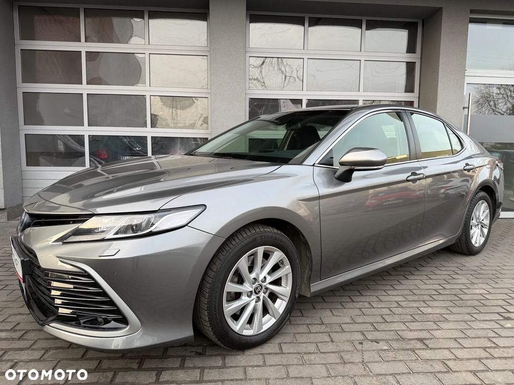 Toyota Camry 2.5 Hybrid Comfort CVT - 26