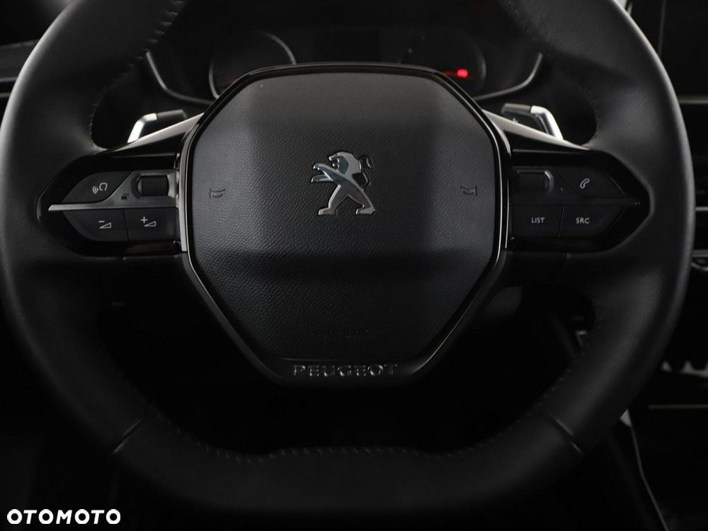 Peugeot 2008 PureTech 130 Allure S&S EAT8 - 22