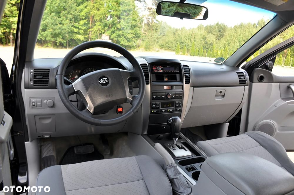 Kia Sorento - 28