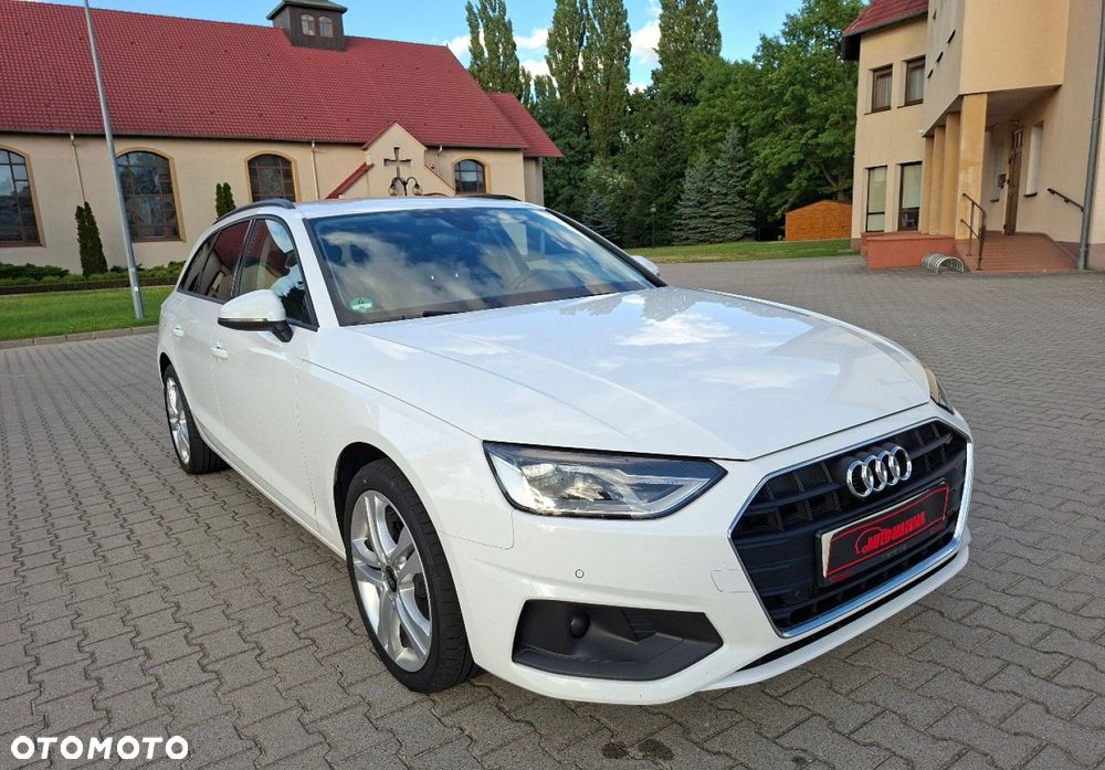 Audi A4 Avant - 1