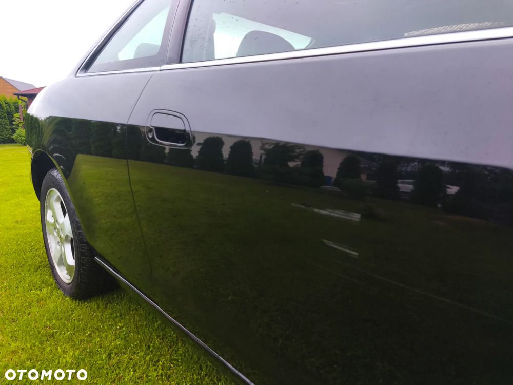 Honda Accord 3.0i ES - 16