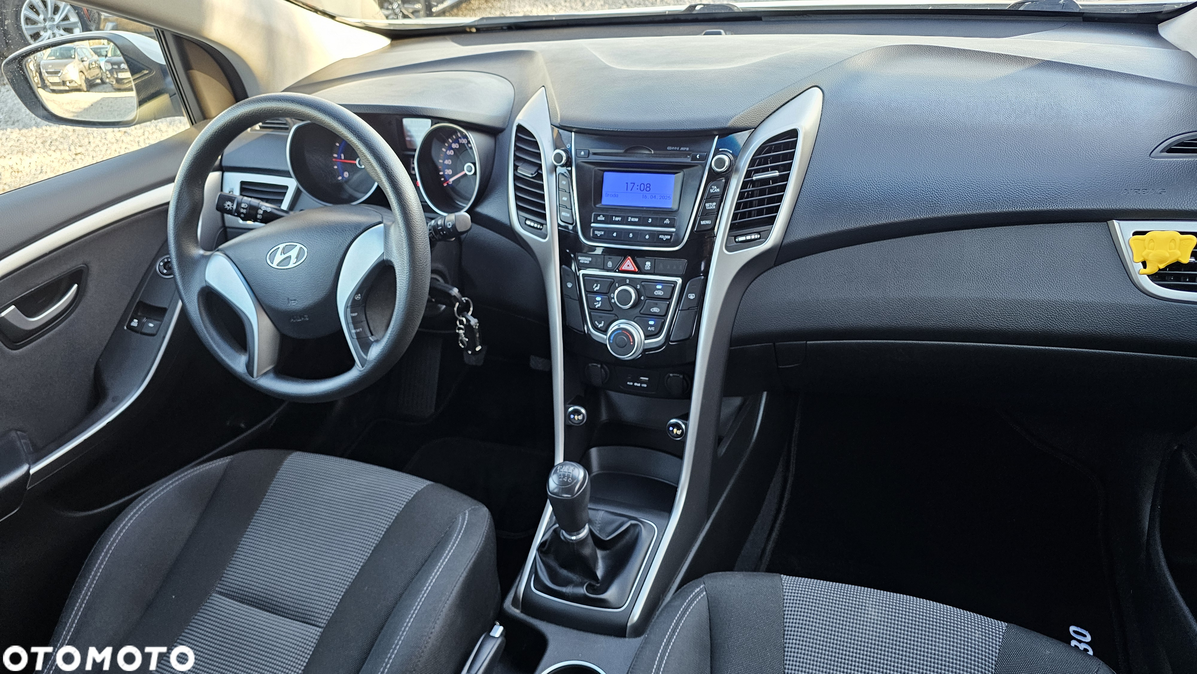 Hyundai i30 1.6 CRDi Comfort - 10