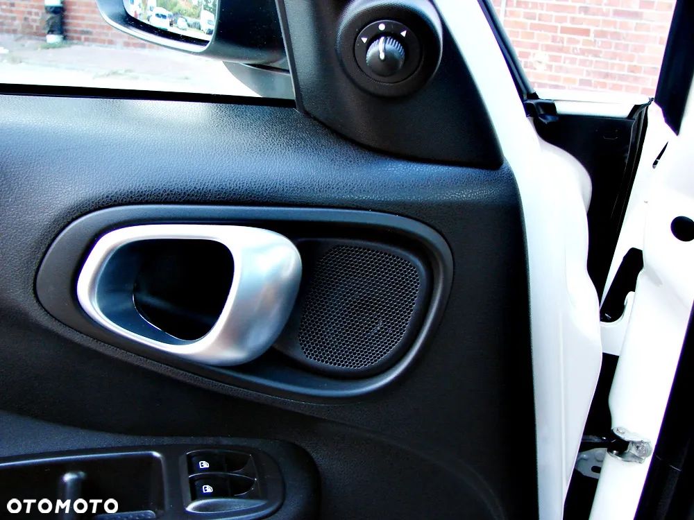 Fiat 500L 1.4 16V Lounge - 27