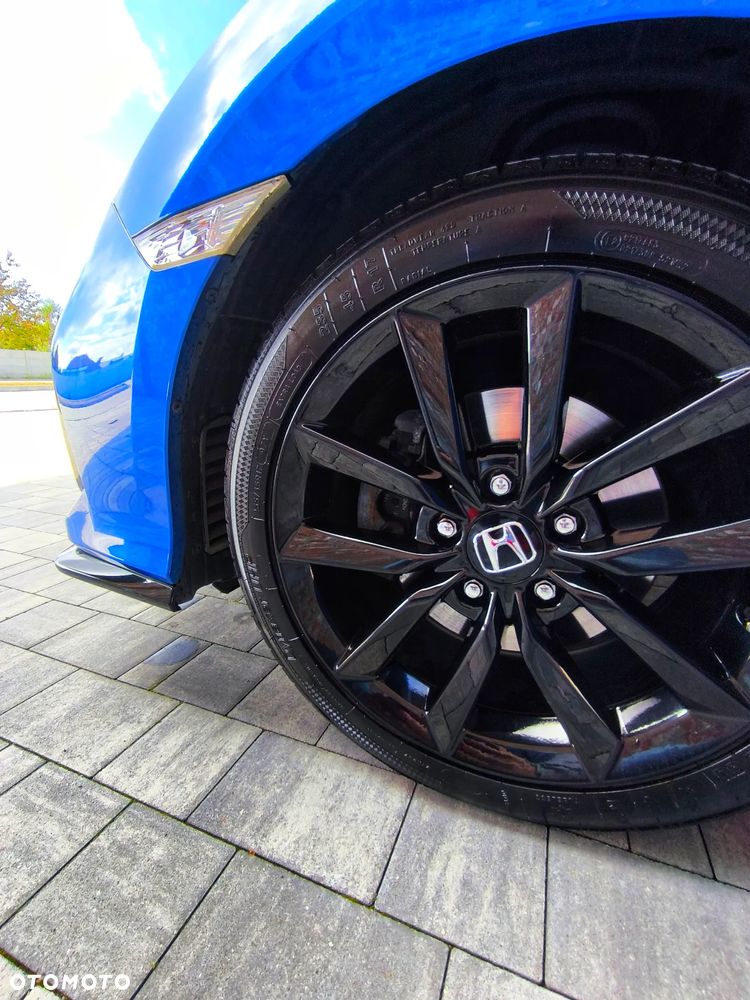 Honda Civic 1.5 T Sport Plus - 23