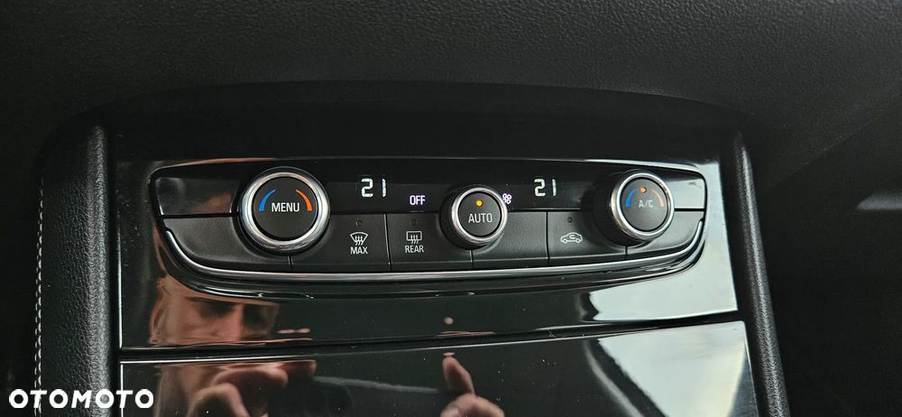 Opel Grandland X 1.2 Start/Stop Business INNOVATION - 18