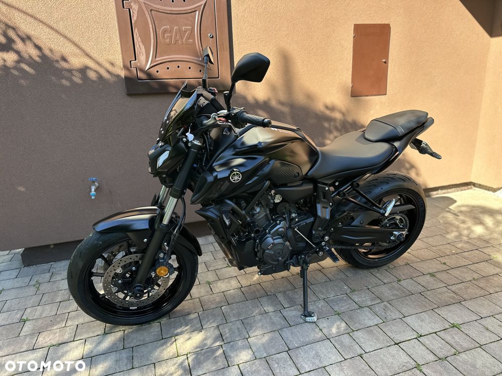 Yamaha MT - 22
