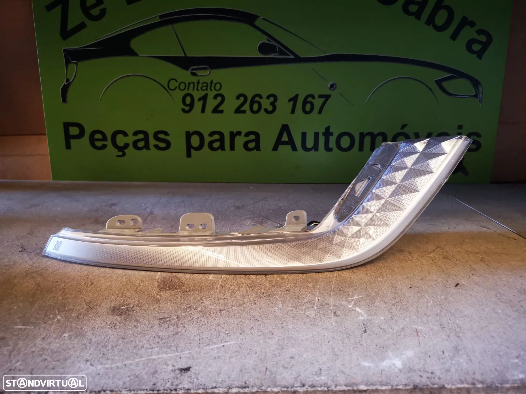 KIA EV6 FAROLIM DIREITO - FT360 - 1