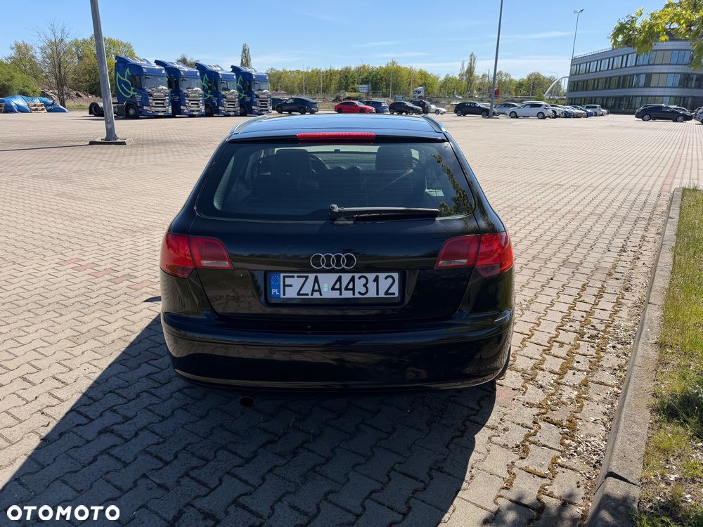 Audi A3 Sportback - 5