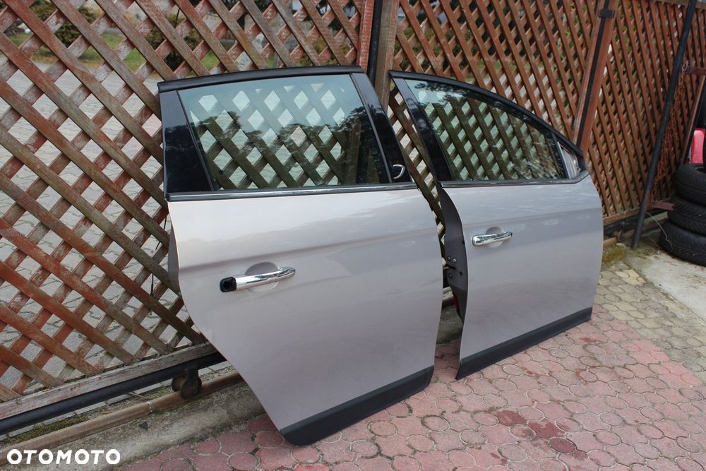 Drzwi Prawe Przednie Tylne Lancia Delta III - 3