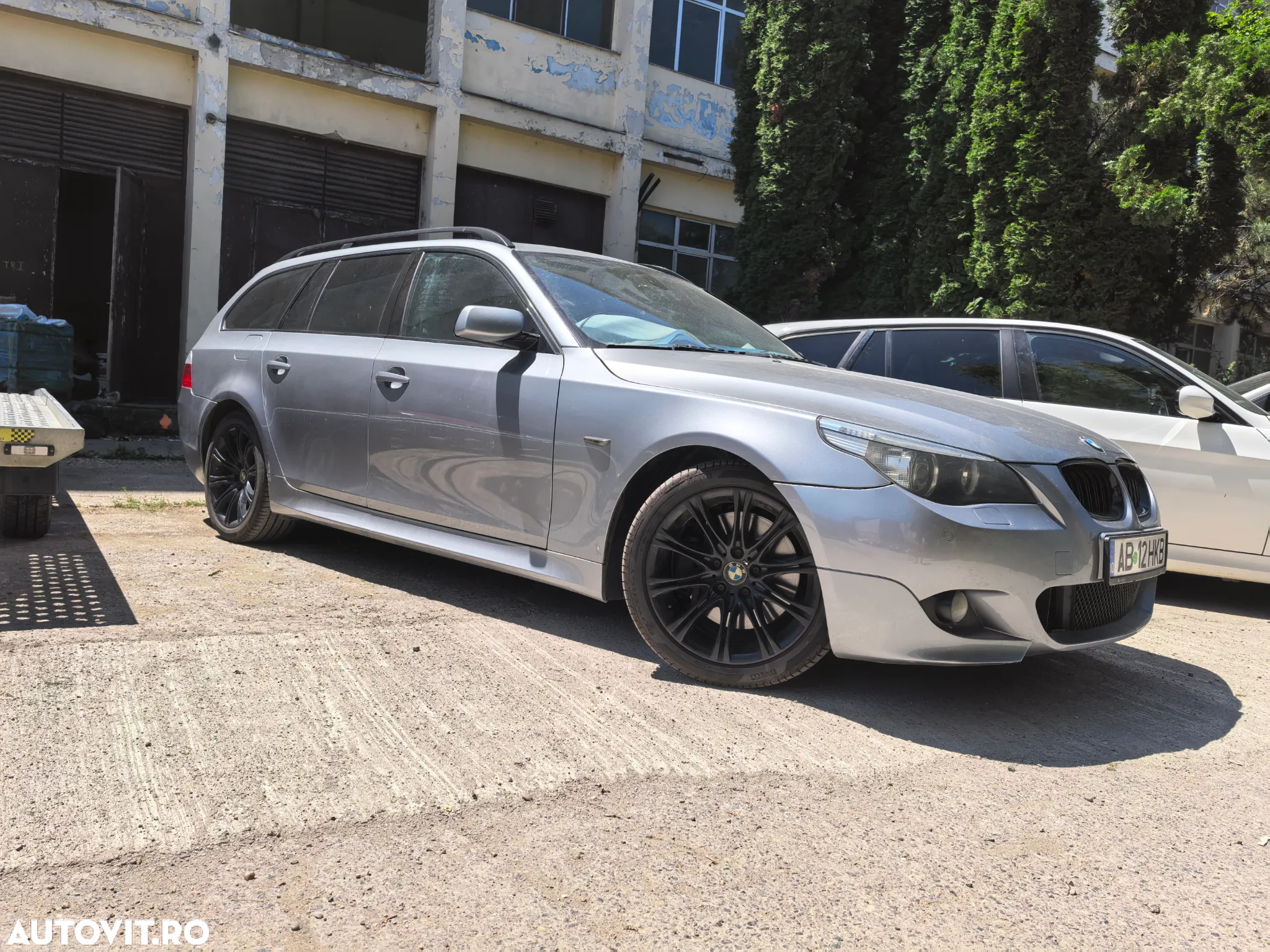 BMW Seria 5 525d Touring Aut. - 11