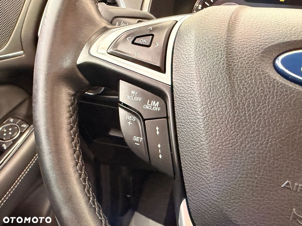 Ford S-Max 2.0 TDCi 4WD Titanium PowerShift - 29