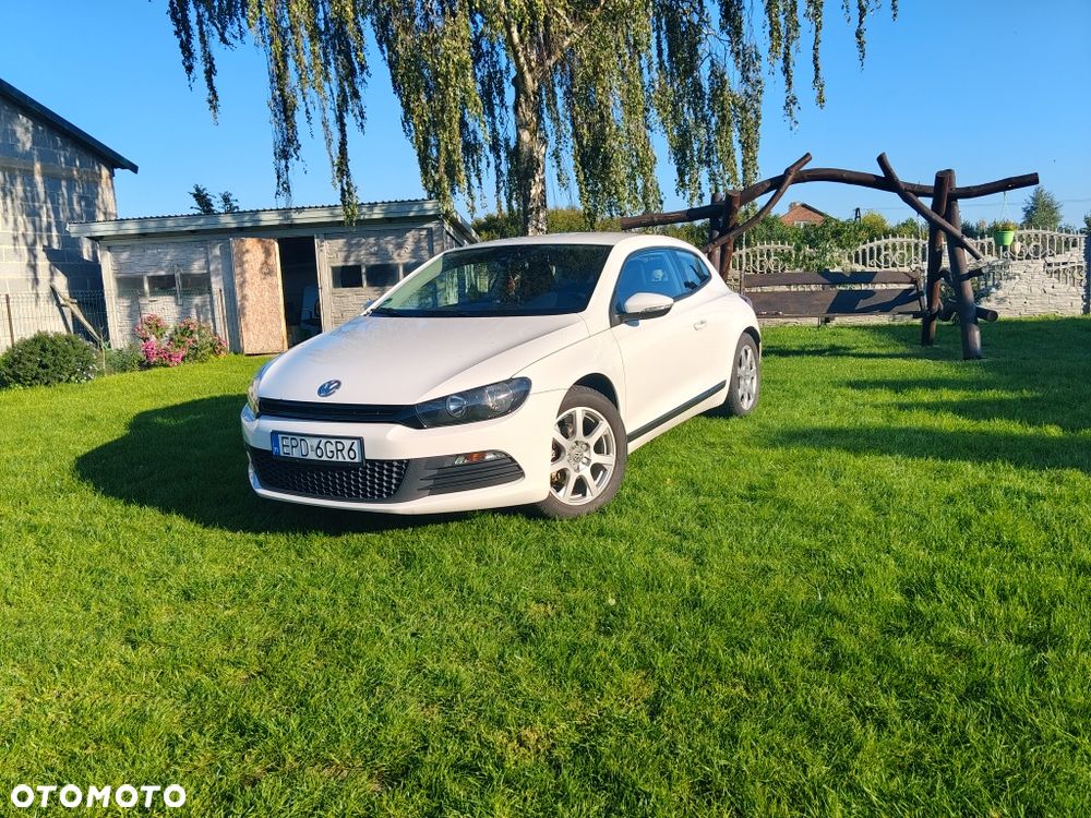 Volkswagen Scirocco 2011 photo 2