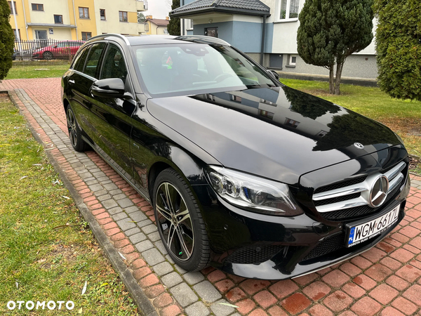 Mercedes-Benz Klasa C 300 de T 9G-TRONIC Avantgarde