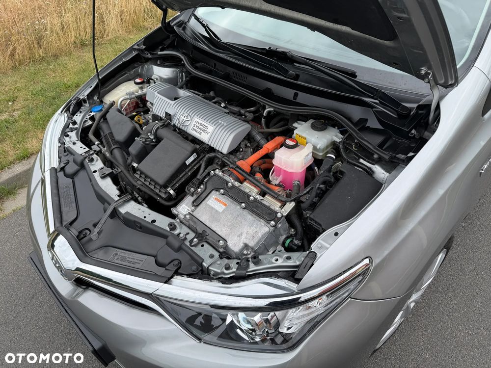 Toyota Auris 1.8 HSD Prestige NAVI - 32