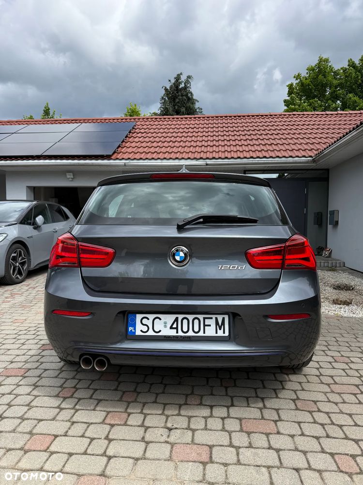 BMW Seria 1 120d Sport Line - 3