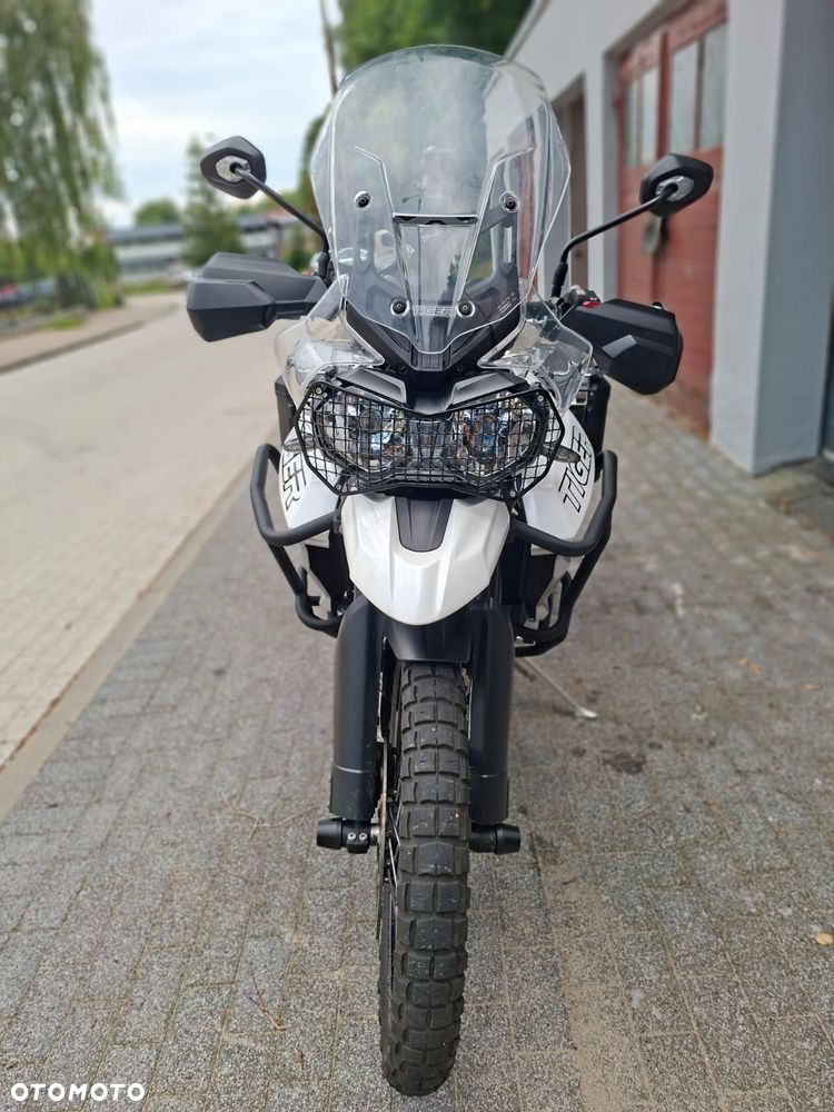 Triumph Tiger - 9