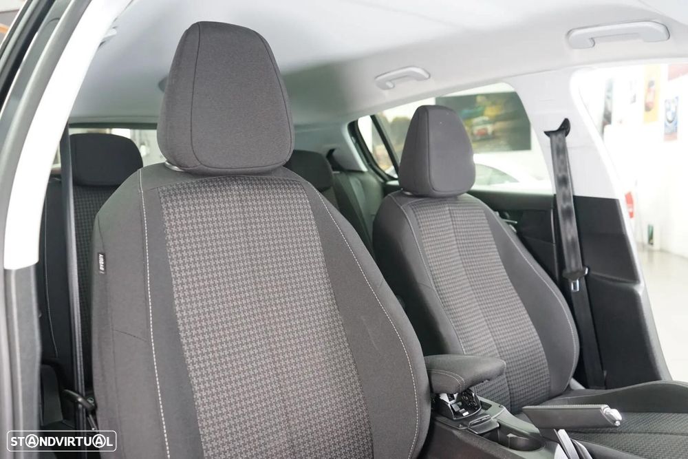 Peugeot 308 1.2 PureTech Active - 36