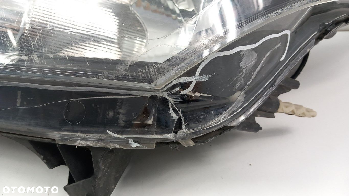 FORD TRANSIT CONNECT MK2 LAMPA PRZÓD LEWA - 5