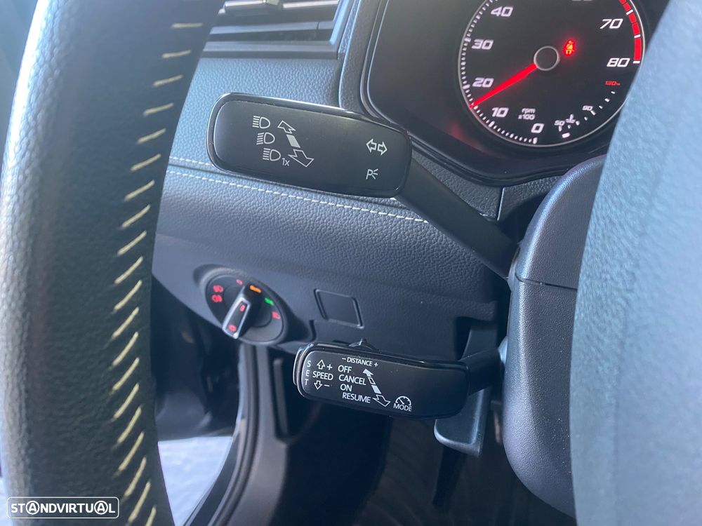 SEAT Arona 1.0 TSI Xcellence - 11