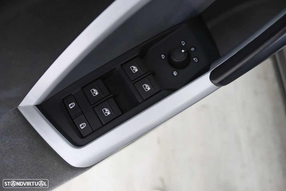 Audi Q3 35 TFSI S line - 19