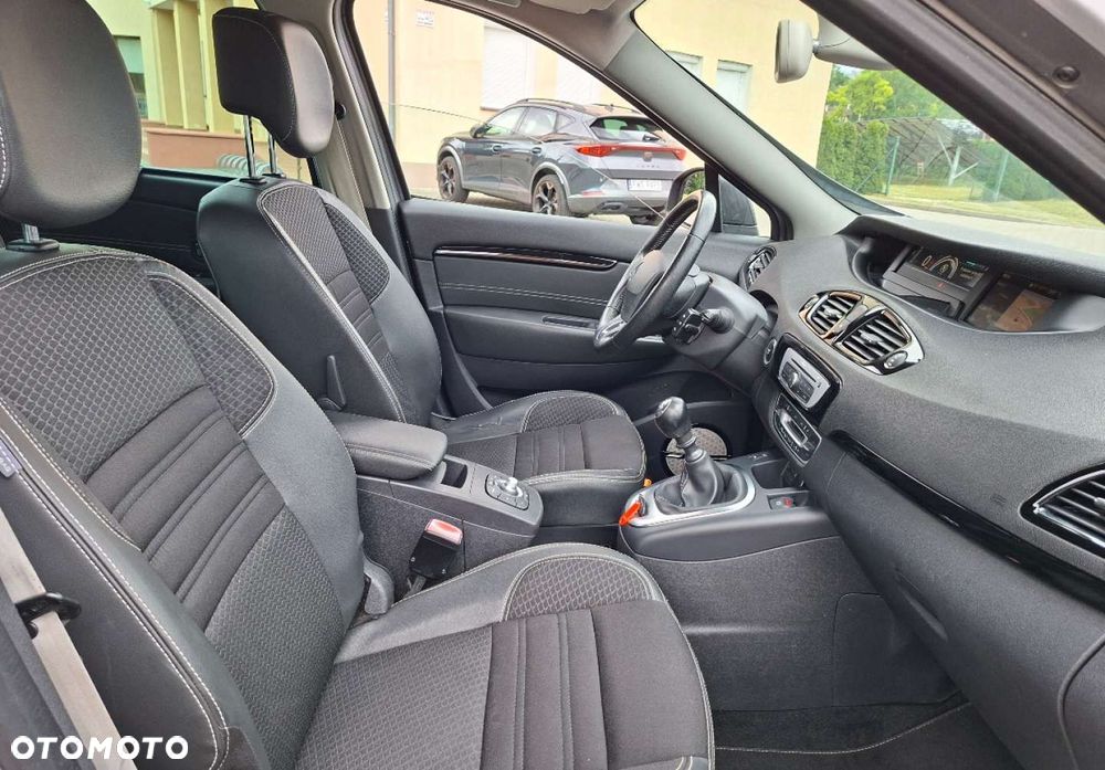 Renault Scenic - 13