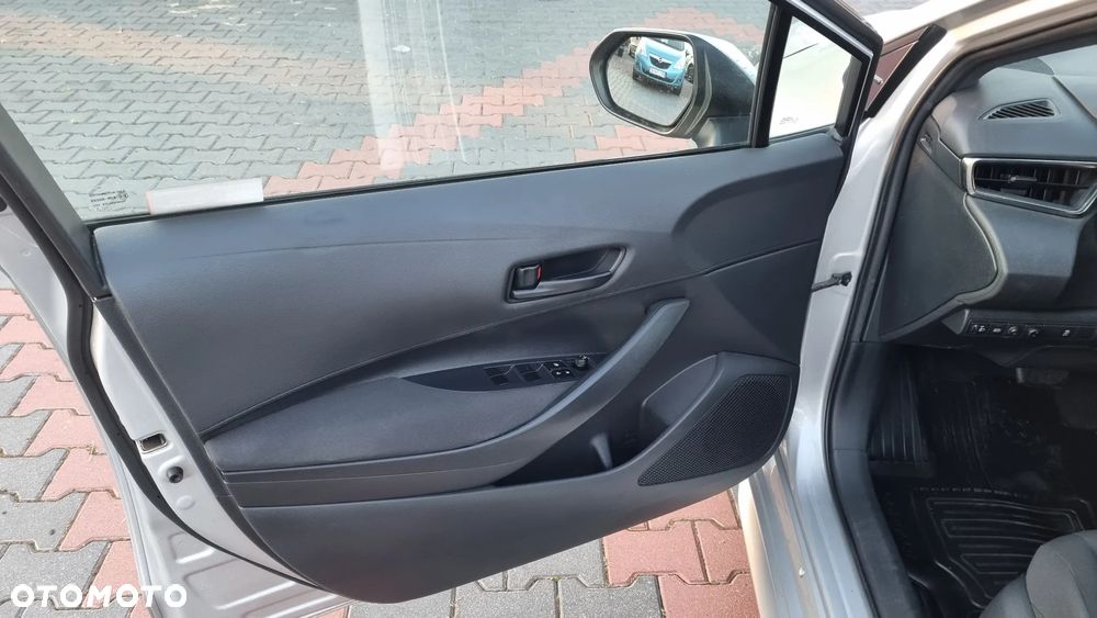 Toyota Corolla 1.8 Hybrid Comfort - 10