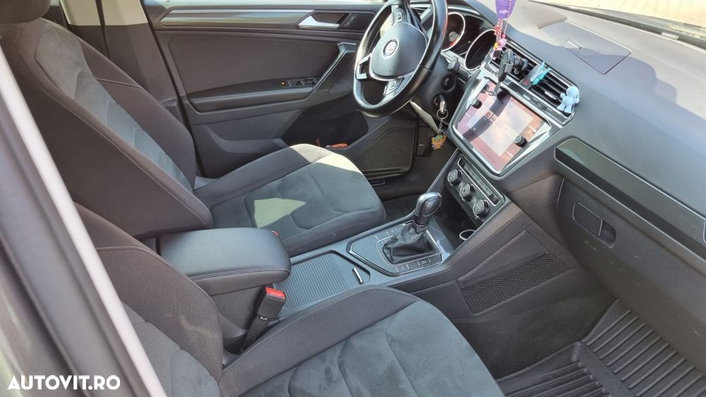 Volkswagen Tiguan - 4