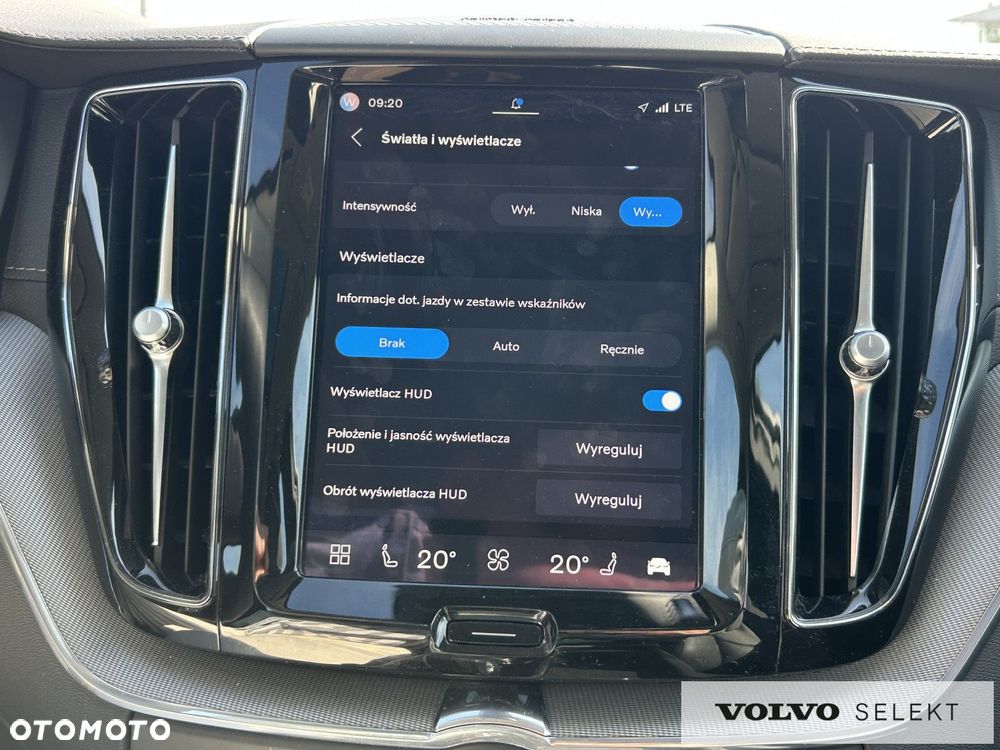 Volvo XC 60 - 21