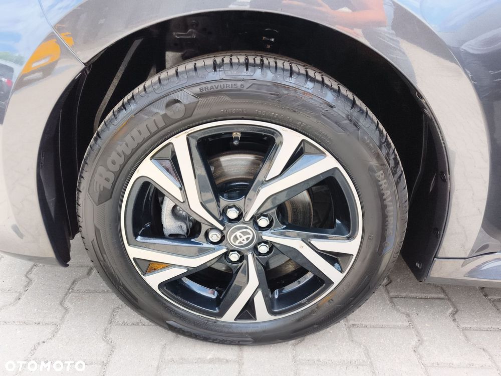 Toyota Yaris Hybrid 1.5 Style - 17