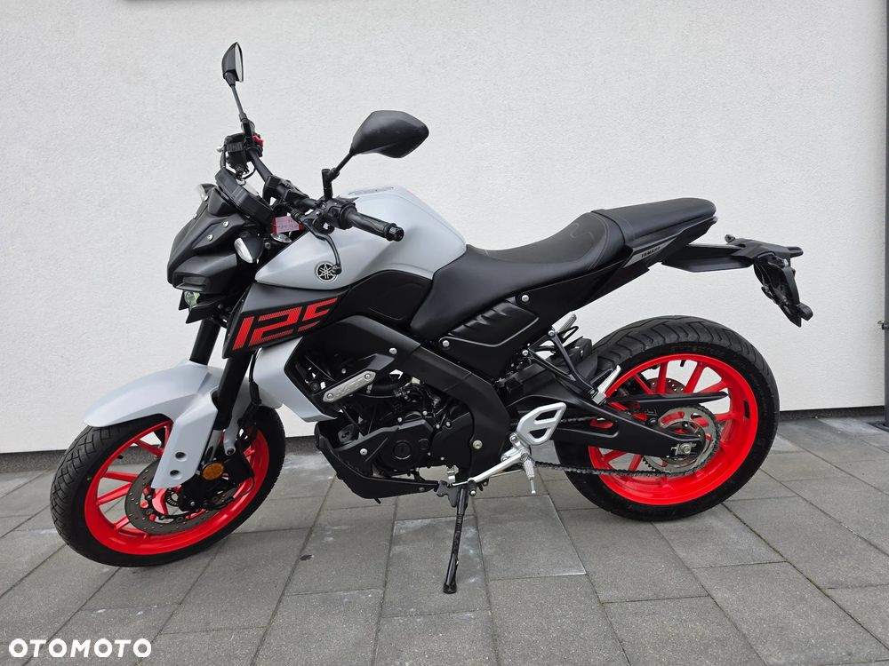 Yamaha MT - 2