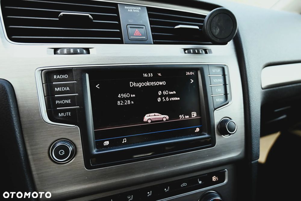 Volkswagen Golf Variant ver-vii-1-6-tdi-bluemotion-trendline - 29