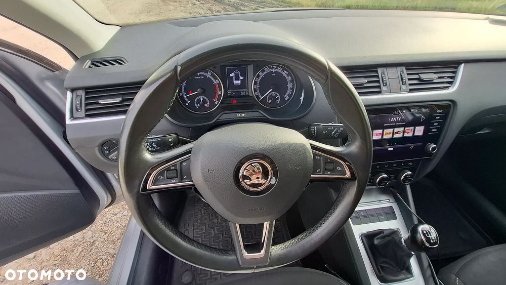 Skoda Octavia 1.4 TSI Ambition - 15