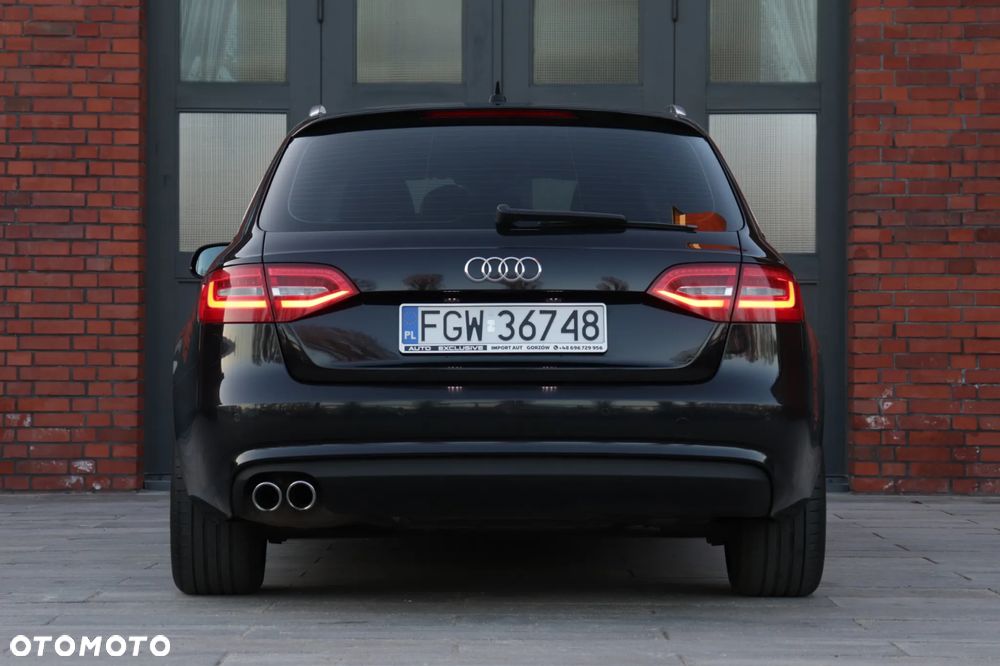 Audi A4 Avant 2.0 TDI ultra DPF Attraction - 13