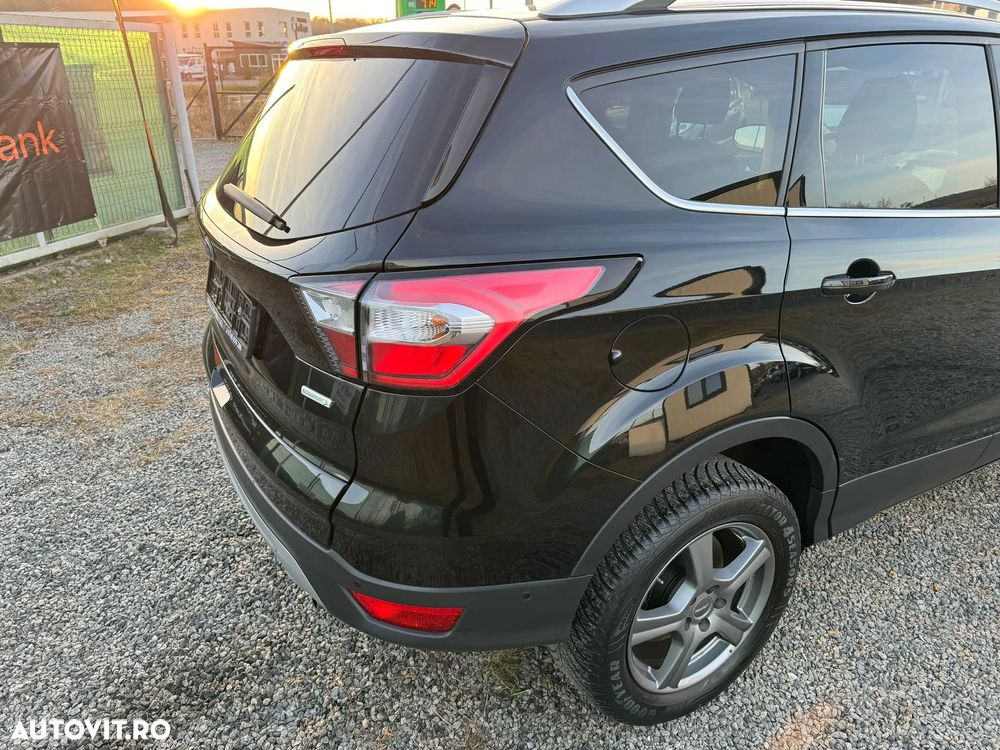 Ford Kuga 1.5 EcoBoost 2x4 Black & Silver - 17
