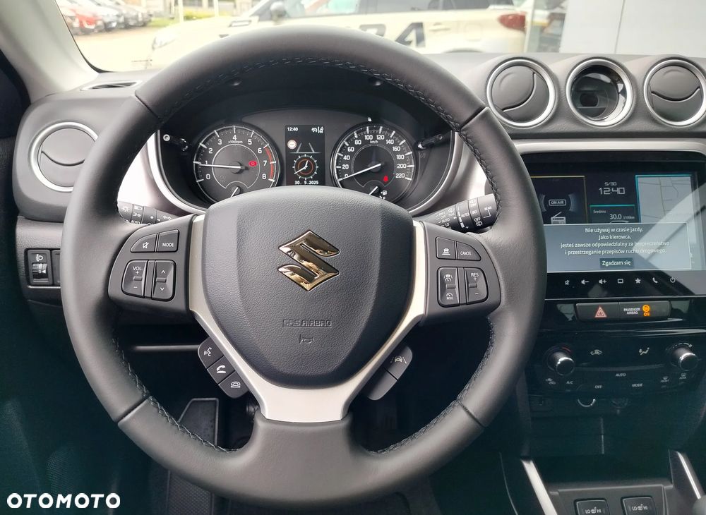 Suzuki Vitara 1.4 Boosterjet mHEV Premium Plus 2WD - 14