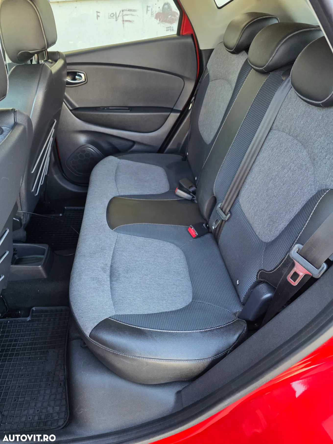 Renault Captur (ENERGY) TCe 90 INTENS - 8
