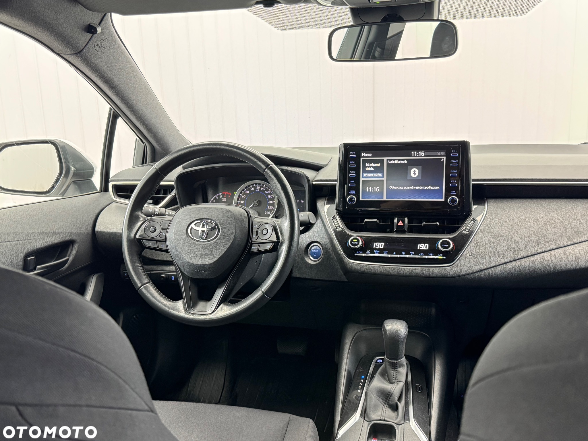Toyota Corolla 1.8 Hybrid Active - 6