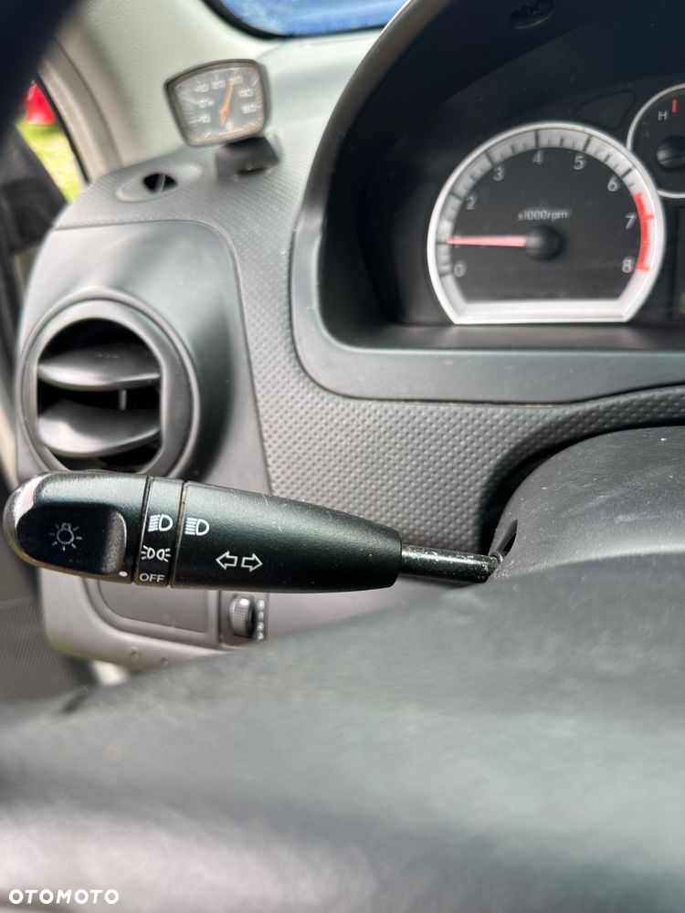 Chevrolet Aveo 1.2 16V LS - 17
