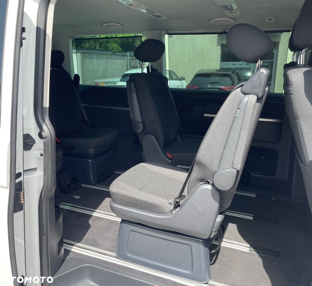 Volkswagen Multivan 2.0 TDI L1 Highline DSG - 27