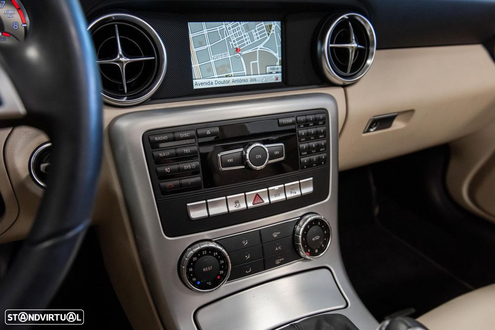 Mercedes-Benz SLK 200 - 20